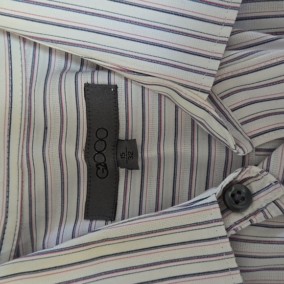 Blue and White Dress Shirts with Elegant Stripes - Picture 4 of 4
